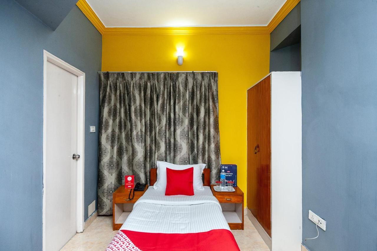 Hotel Manhattan Chennai Zewnętrze zdjęcie