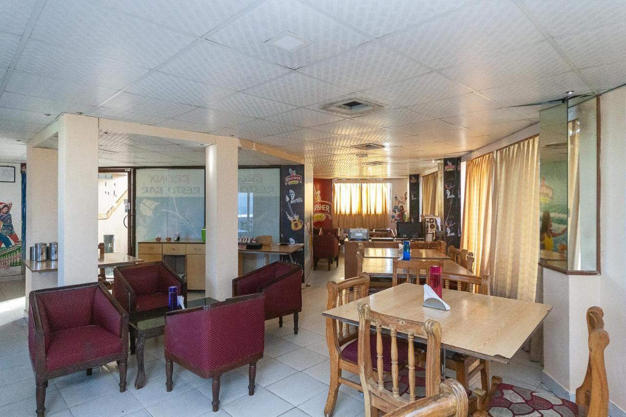 Hotel Manhattan Chennai Zewnętrze zdjęcie