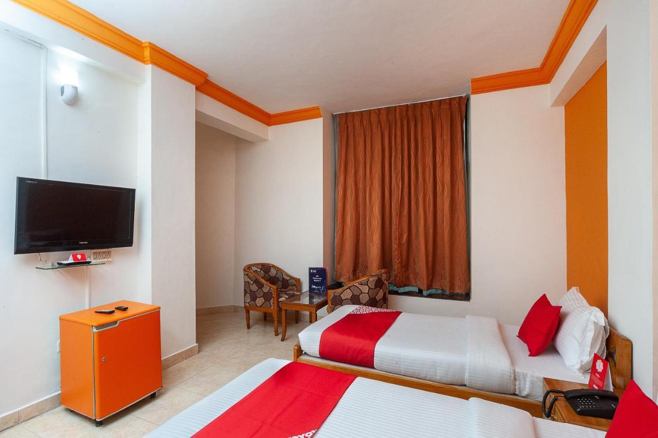 Hotel Manhattan Chennai Zewnętrze zdjęcie
