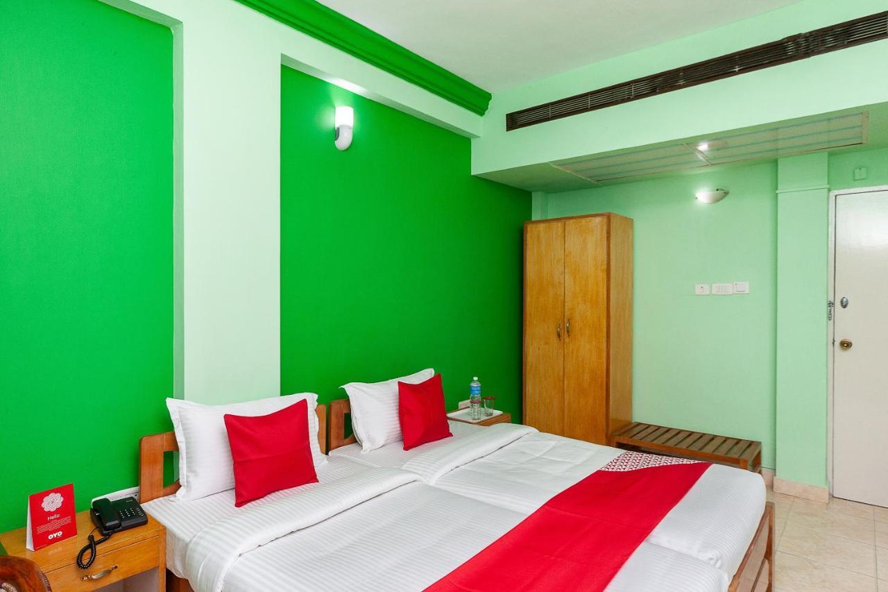 Hotel Manhattan Chennai Zewnętrze zdjęcie