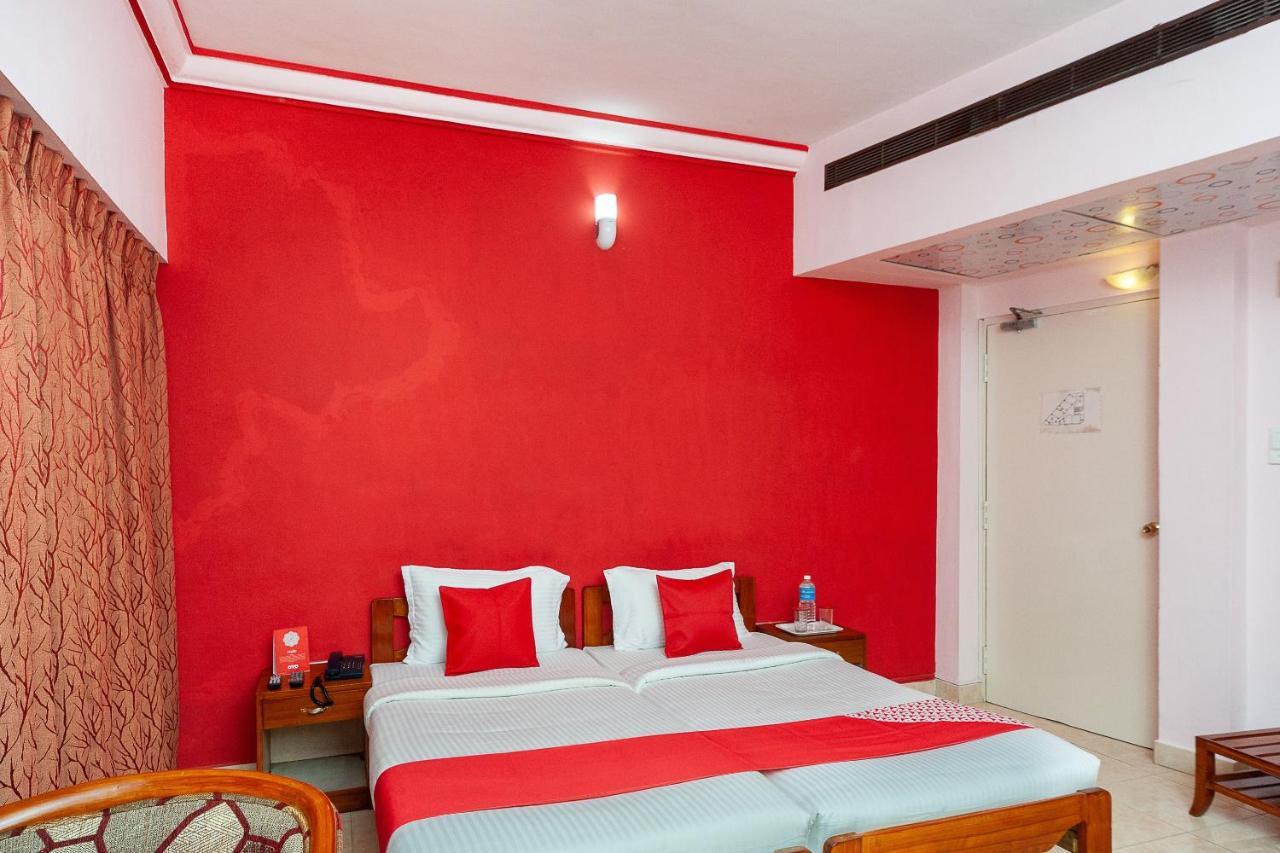 Hotel Manhattan Chennai Zewnętrze zdjęcie