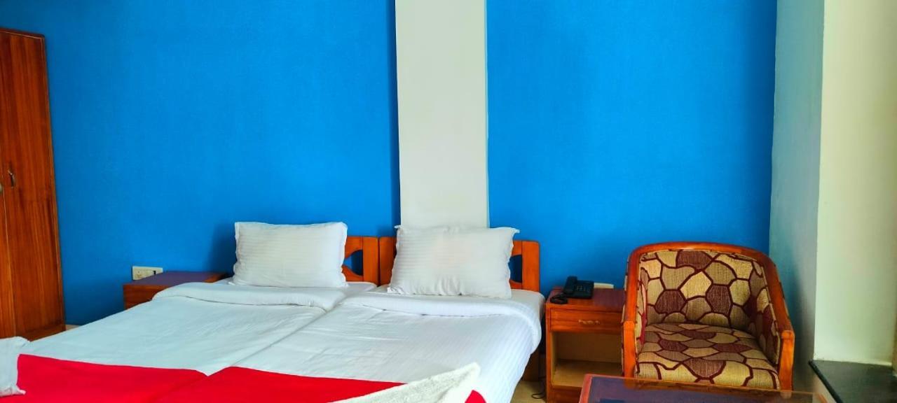Hotel Manhattan Chennai Zewnętrze zdjęcie