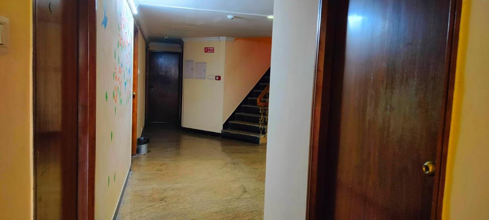 Hotel Manhattan Chennai Zewnętrze zdjęcie
