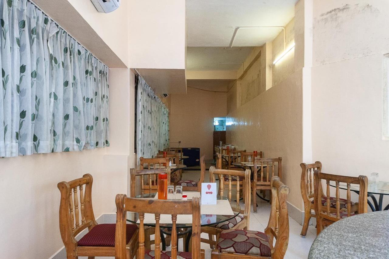 Hotel Manhattan Chennai Zewnętrze zdjęcie